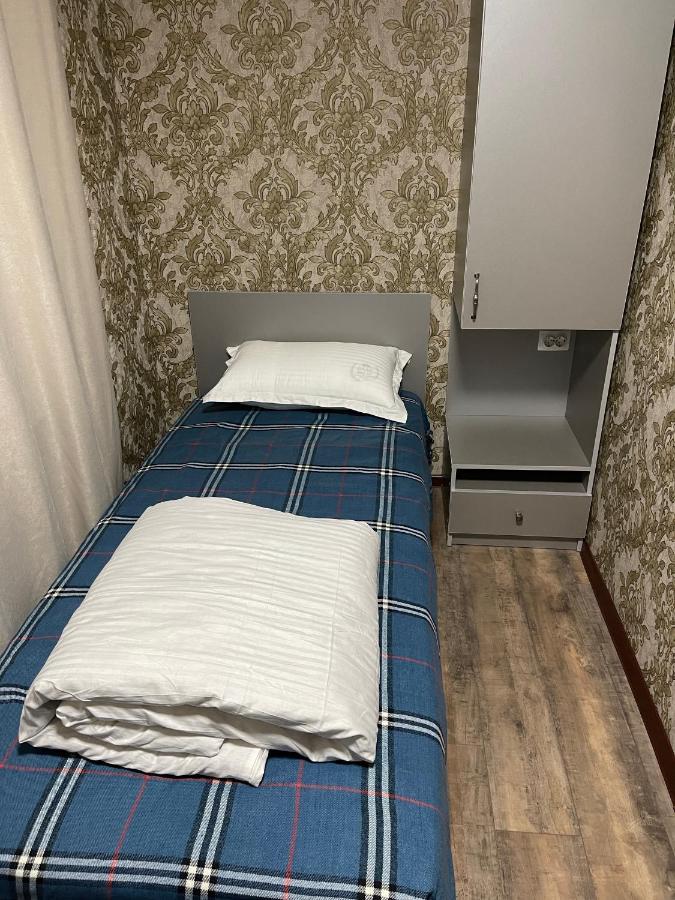 Fam_House 호텔 비슈케크 외부 사진